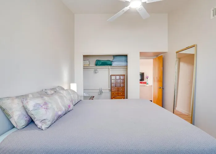 Holiday home Spacious Tucson Home! Near Uarizona & Banner